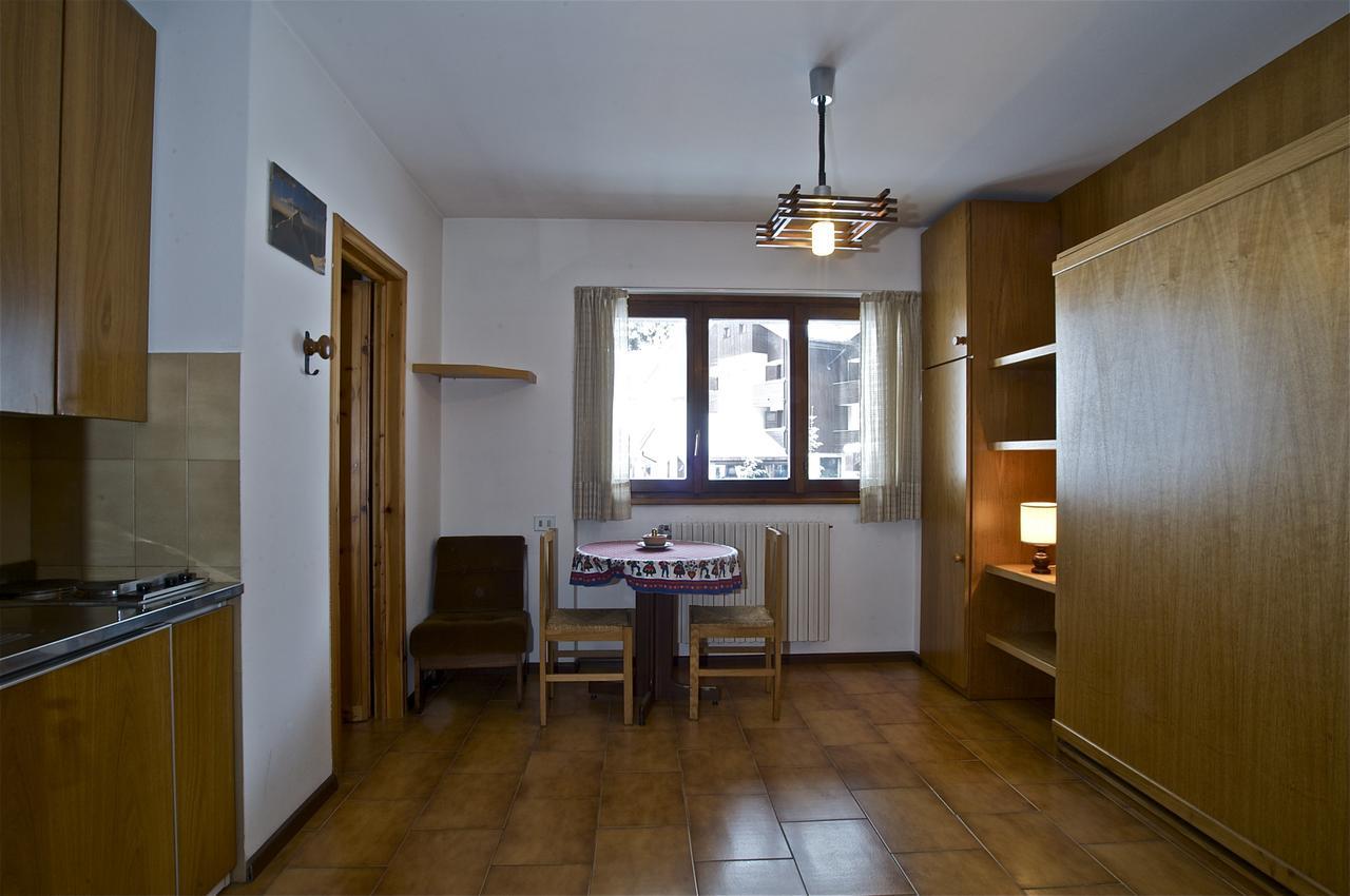 Residence Raffaella Santa Caterina Valfurva Exteriör bild